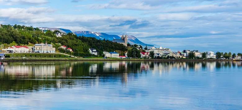 /sites/default/files/1440-AKU-Akureyri-Iceland-CityLake-Port-Image.jpg
