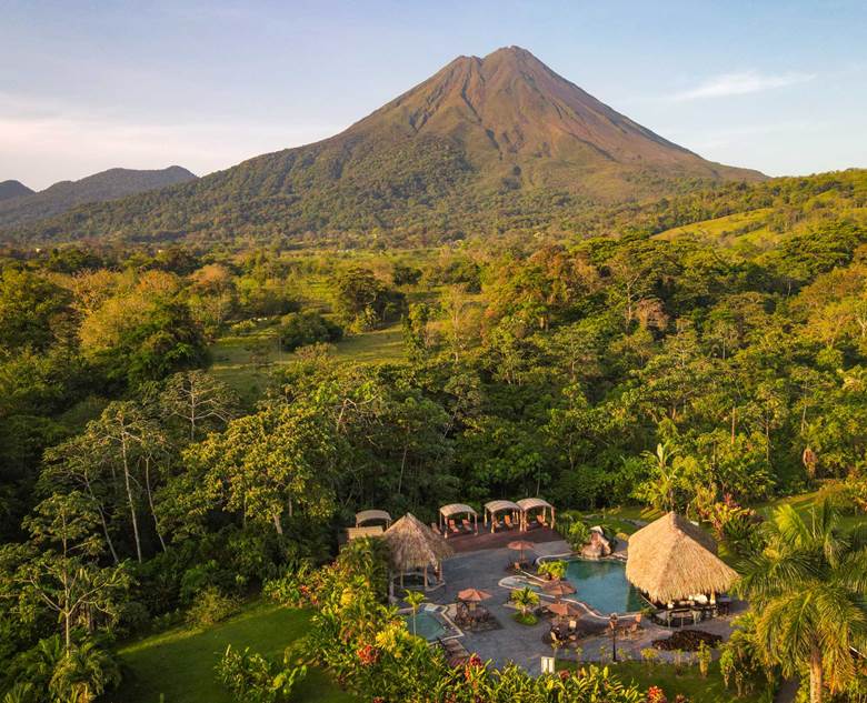 Arenal Manoa Thermo mineral hot springs in La Fortuna Costa Rica