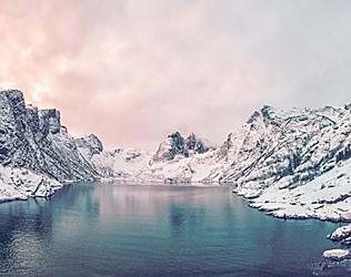 ice caps in arctic circle norway 2560x1440